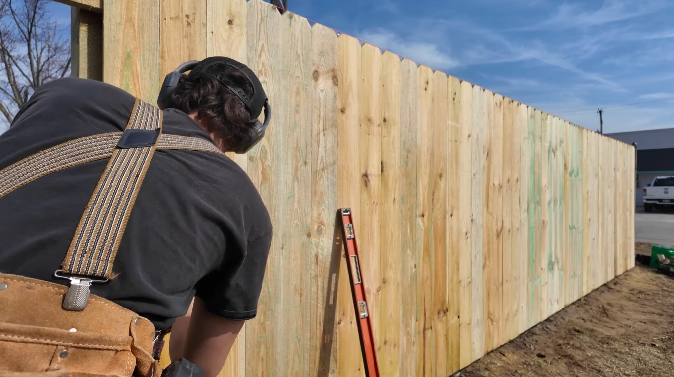Fence Installation service in Laredo, TX